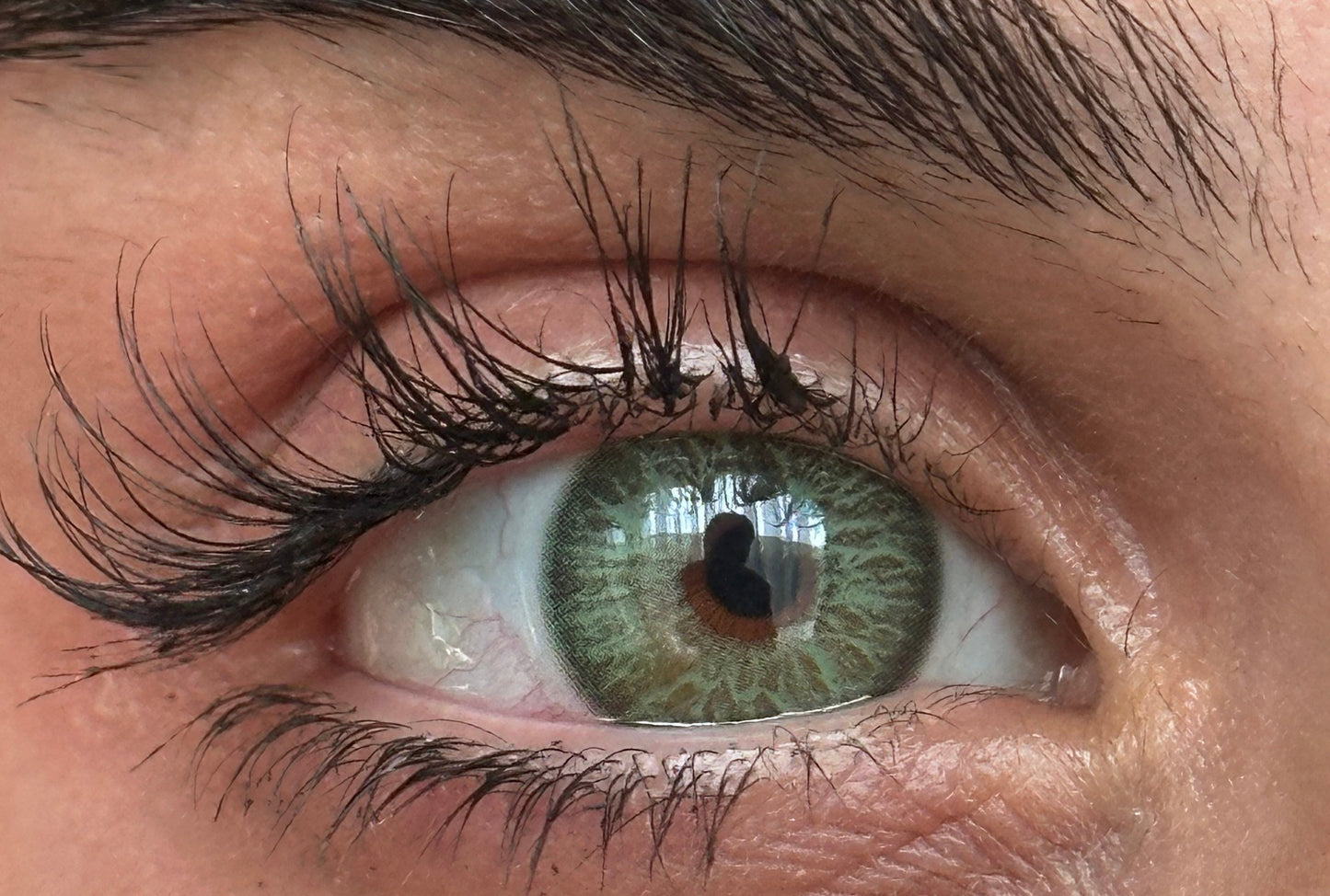 Venom Lenses: Strike with one stare.