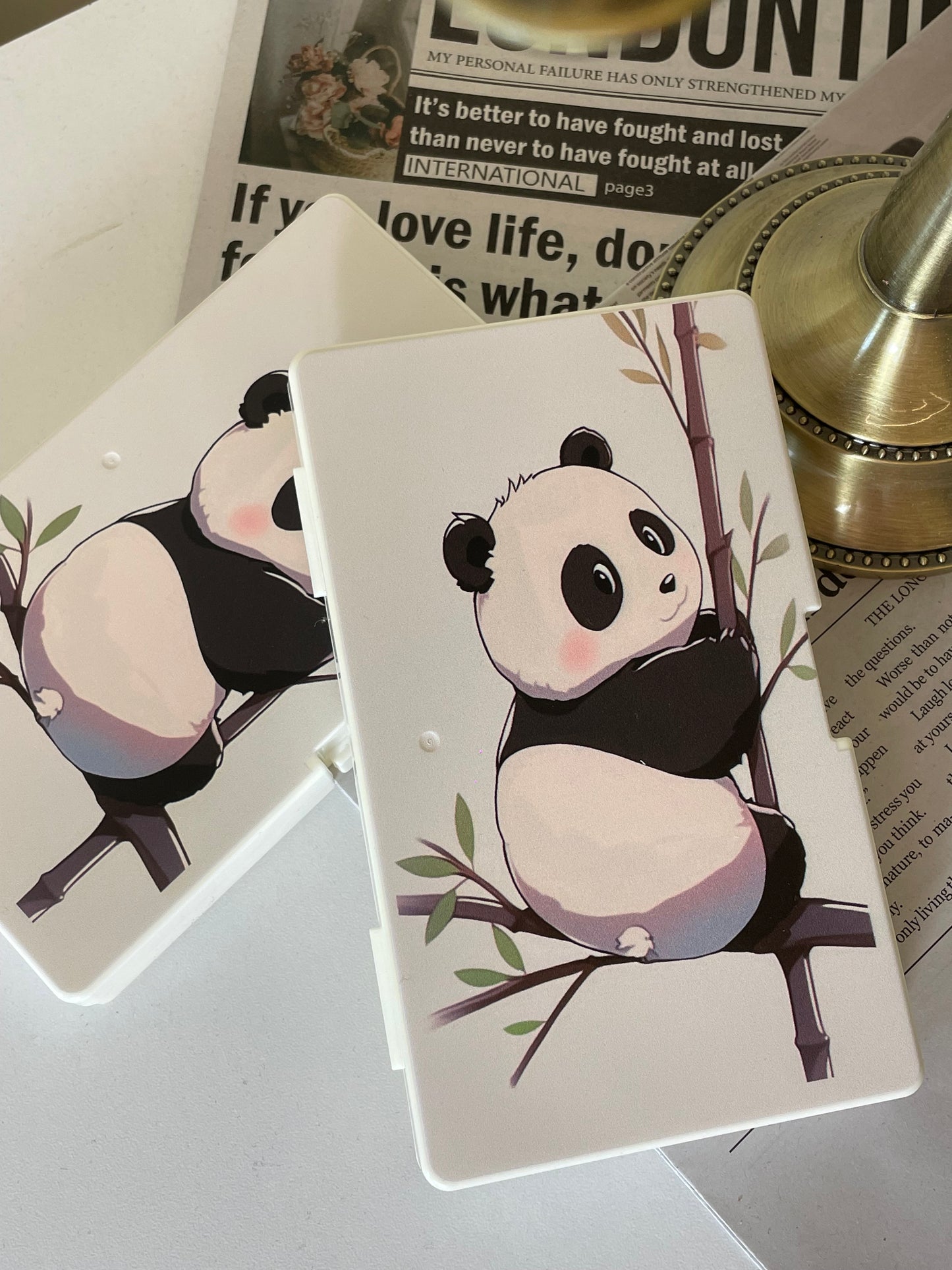 Panda Lens Organizer