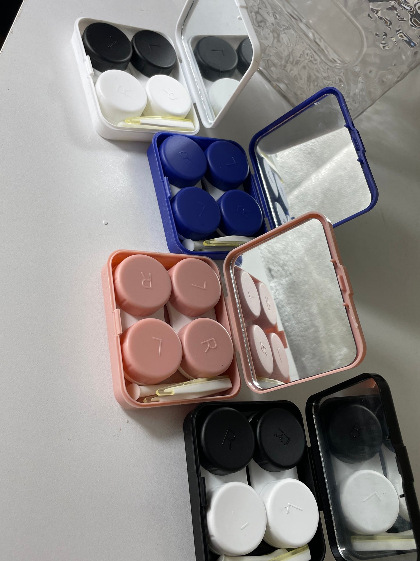 BEAR HUGS / 2 Pairs Lenses Case